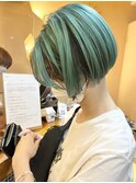 【morio原宿】アウターカラー　ボブ　グリーンヘア　横沢