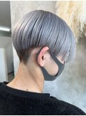 ◆シルバーカラー　ツーブロック　センターパート