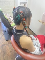 エムツー(Mll) ツインテールヘアアレンジ