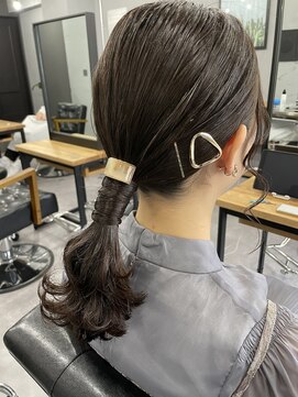 ウェイビー 桜木町店(WAVY) 【WAVY】ポニースタイル