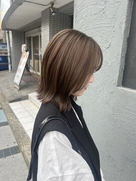 ベレッタ 枚方店(veretta.) ブリーチなしベージュ 担当:ばば/イエベ/ミディアムボブ/ツヤ髪