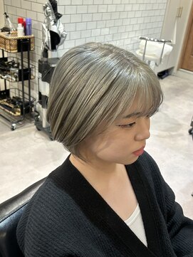 リメンバー(REMEMBER) ブリーチデビュー♪グレーベージュ【東神奈川/東白楽/白楽】