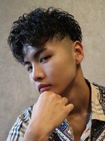 ノーエン(noen)&nbsp;波巻きパーマ/スパイラルパーマ/メンズカット/メンズパーマ/眉毛