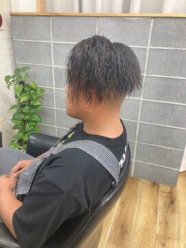 マリー(Marie) 垣見　ツイストスパイラルパーマ×スキン×アシメ