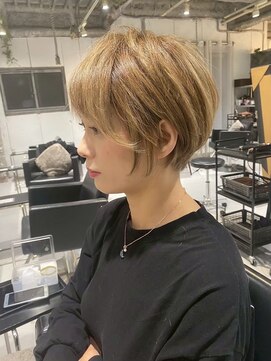 美容室カードル 新小岩店(Cadre) 丸みショート/Wカラー
