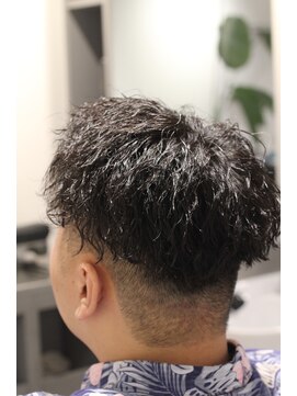 キングスマン トーキョー 国分寺(KINGSMAN TOKYO) ツイストスパイラル