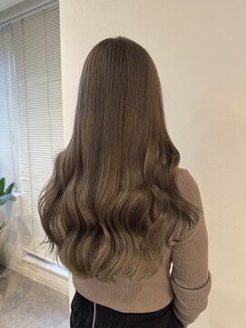 ユーフォリア 青山(Euphoria) シアーベージュ/ロングヘア/小顔カット＊担当yuki