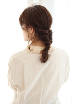 ビューティーアンドフリーハコ(Beauty&Free HACO) 大人可愛い/ゆるふわアレンジ/編みおろしスタイル
