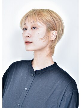ギフト(Gift) ショートブロンドヘアー