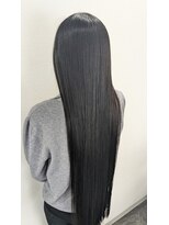 ハイドアウト(Hide Out)&nbsp;艶やかロングの髪質改善トリートメント