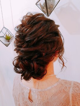 イースタジオ 六本木店(e:studio) ルーズアップ　《　六本木　ヘアセット　》