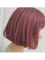 ハニーマスタード(HONEY MUSTARD)&nbsp;【お客様スタイル】ケアブリーチ１回のピンクボルドーボブ