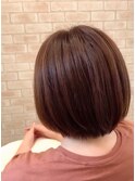 ショートボブ