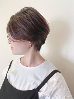 ヘアーメイク グレース ヴィヴィ(HAIR MAKE GRACE ViVi)の写真/《女性目線×ハイセンスな技術》で創る美フォルムカットで360度キマル☆丸みを帯びたショートスタイルが◎