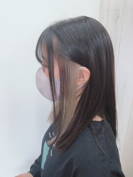 ヘアーメイク ラウラ(Hair+Make RauRa) ホワイトベージュ