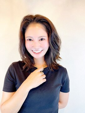 美容室 スイミー(Swimmy) ミディアムボブレイヤー
