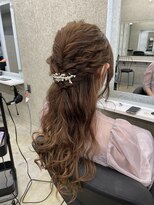シー 浦安(SEA) MIXゆるふわハーフアップ