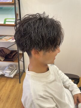 ジールクス 太田店(G LUX) センターパート×ツイストスパイラルパーマ