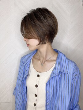 ロンド ストラーダ 心斎橋(Lond strada) ショート×ハイライト白髪ぼかし×シルキーベージュ[心斎橋]