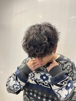 アイズ 海老名(AIZU)&nbsp;波巻きスパイラルパーマツイストスパイラルパーマメンズマッシュ