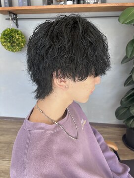 ベッロ(Bello) 波巻きパーマ×ブルーブラックヘア