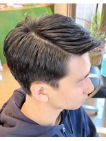 ココモ(cocomo)&nbsp;サイドパートアップバングスタイル