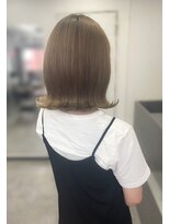 オズ 梅田店(OZ)&nbsp;ミルクティーブラウン/ケアブリーチ/ダブルカラー/梅田