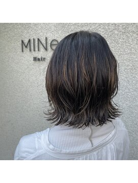 マイン(MINe) 外ハネパーマ【デザイナー小川】