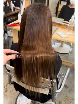 ウィークエンド(WEEKEND) 髪質改善ユンギストレート　21500円