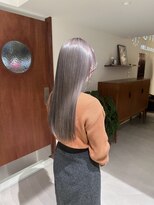 デン(den)&nbsp;ほんのりグレーまろやかベージュカラー