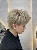 スパイキーショートセンターパートメンズカットメンズパーマ