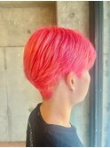 ハイブリーチダブルカラー個性派ピンク×メンズショート