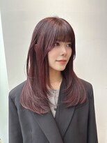 韓国ミディアムレイヤーカット顔まわり前髪カットレッドカラー