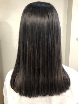 アロマ アンド アイボリー(Aroma&ivory) 艶ボブ