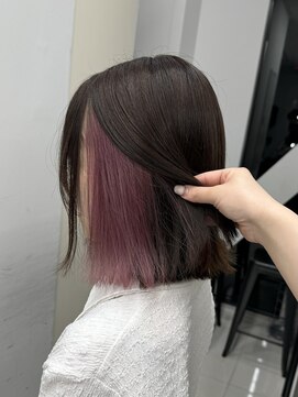 アライブ キチジョウジ(ALIVE Kichijoji) 色落ちも綺麗なインナーカラー!