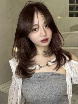 透明感グレージュカラーラグジュアリートリートメント髪質改善