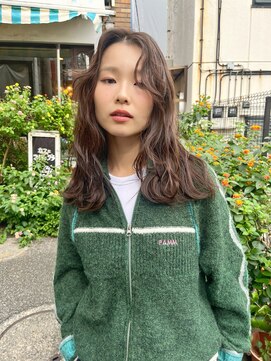 ナチュラルブラウン/セミロングレイヤー