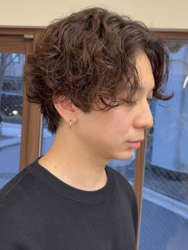 ピコット(P cott) 渋谷メンズパーマシャドウパーマセンターパート長め