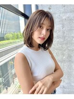 イル 天神西通り店(ill) 20代30代ボブ/ミディアムレイヤー/グレージュ/透明感/天神/大名