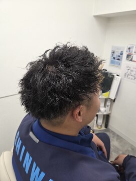 メンズ サージ(Men’s SURGE) ツイストスパイラルパーマ