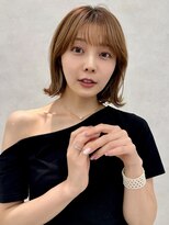 ロエ 元町店(Loe) 元町石川町レイヤーカット韓国ダブルカラー顔周り前髪カットボブ