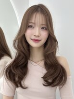 エヌアイ オモテサンドウ(ni omotesando)&nbsp;☆フォワード巻き ガーリーヘア ベージュカラー☆