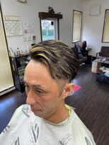 Hair salon OZAKI ツーブロックウィービングブリーチ
