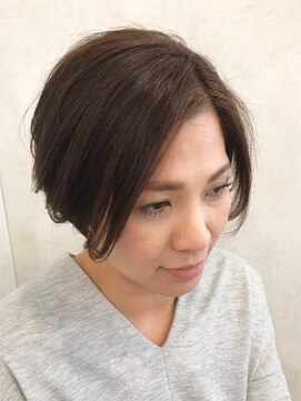 アクイール ピュール ヘア(Accueillir Pur hair) ストレートショートスタイル【見附】【長岡】
