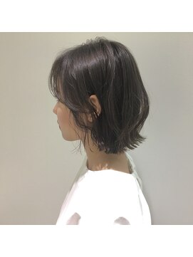 マッシュ チャヤマチ(MASHU chayamachi) 伸ばしかけショート