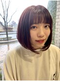 ラベージュピンク×前下がりボブ/ミニボブ
