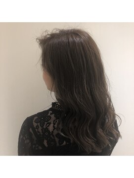 ノーブル 白金台店(Noble by PROGRESS) グレージュ