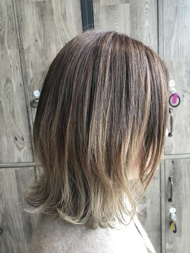 ルーディヘアーブランド(Ludi hair Brand) グラカラー！