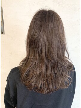 シェリッシュ ノース(Sheriche North) 愛されロング×ナチュラルブラウン