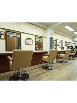 親しみやすいスタッフ、話しやすい雰囲気だから、なりたいスタイルもしっかり伝えられるのが◎